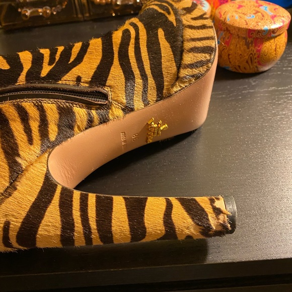PRADA horse hair tiger pattern boots. - Picture 7 of 10